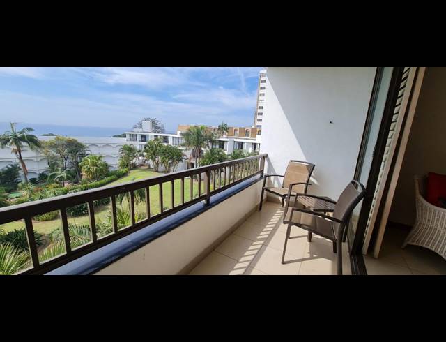 1 BEDROOM STUDIO APARTMENT FOR SALE IN UMHLANGA CENTRAL
